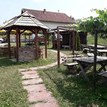Bed & Breakfast Prenociste Vitas Miljevina