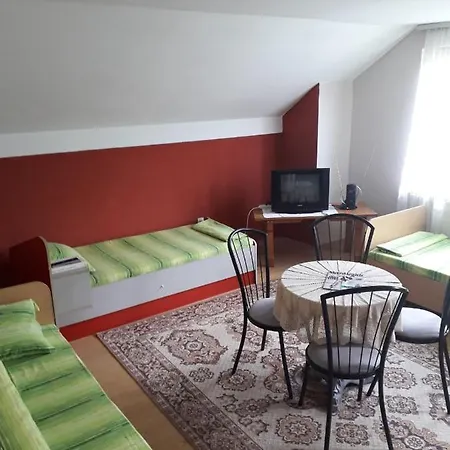 Prenociste Vitas * Miljevina